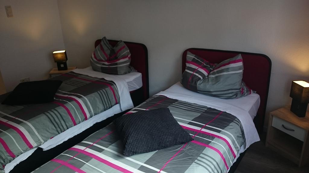 Appartment Am Nordpark Monchengladbach Bagian luar foto