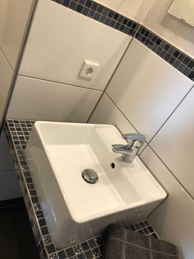 Appartment Am Nordpark Monchengladbach Bagian luar foto