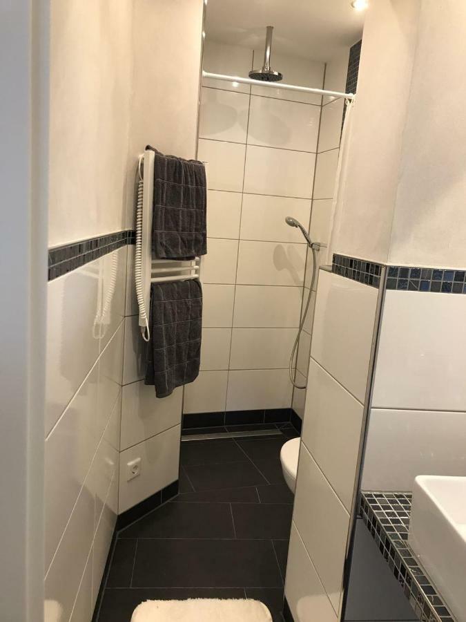 Appartment Am Nordpark Monchengladbach Bagian luar foto