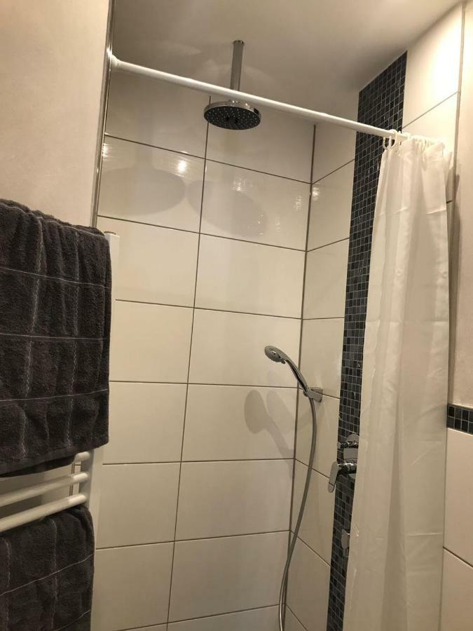Appartment Am Nordpark Monchengladbach Bagian luar foto
